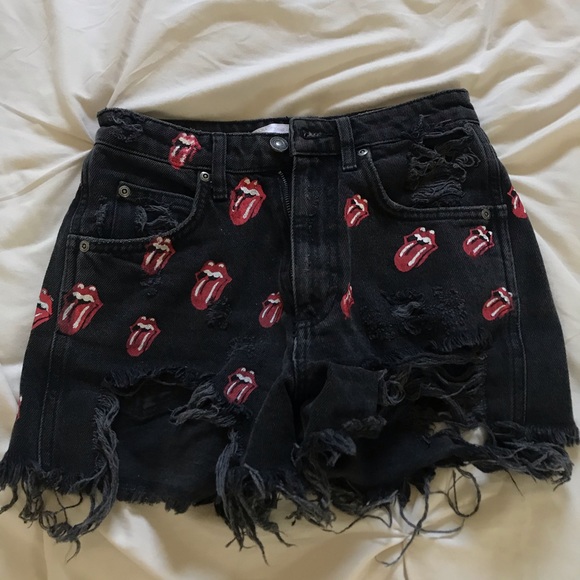 zara rolling stones shorts